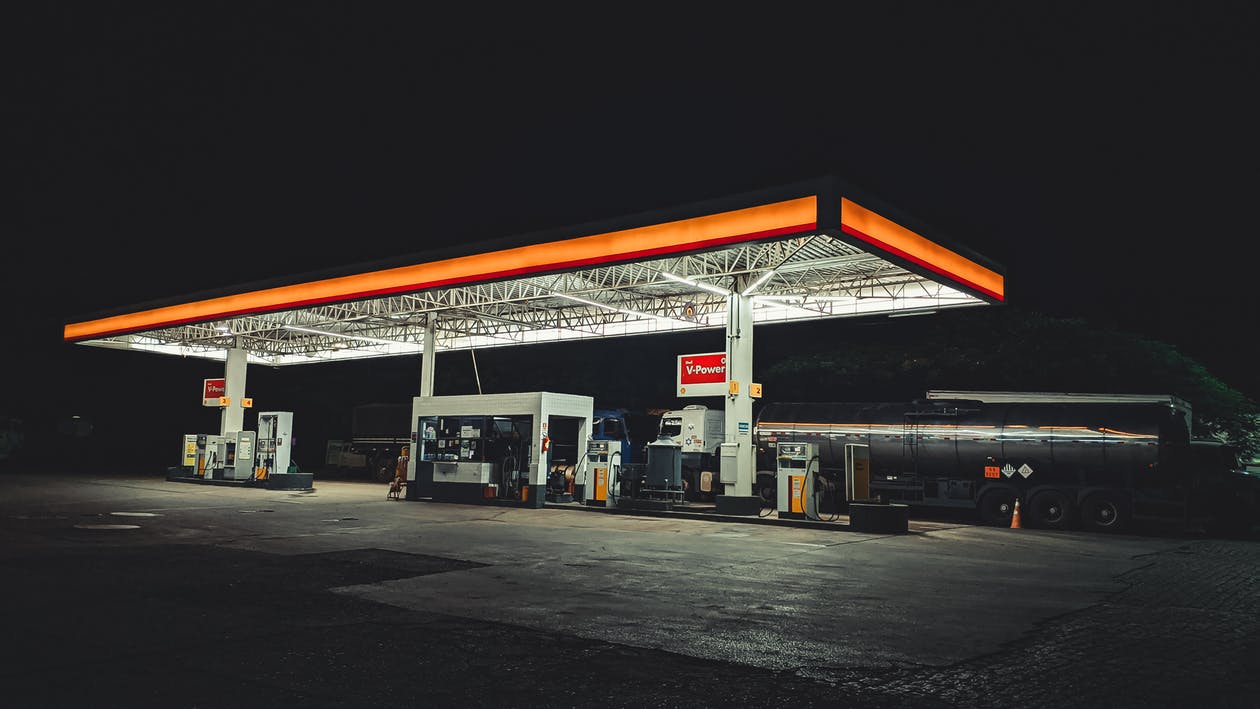  Image of a gas station